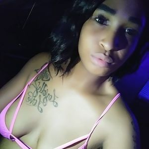 Meet your Posher, Kisha